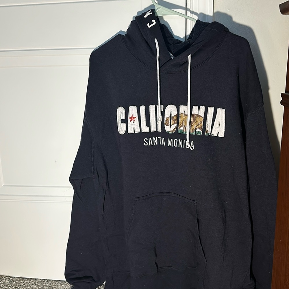 XL  Santa Monica California Hoodie